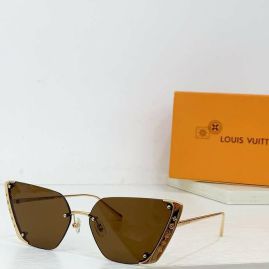 Picture of LV Sunglasses _SKUfw55596151fw